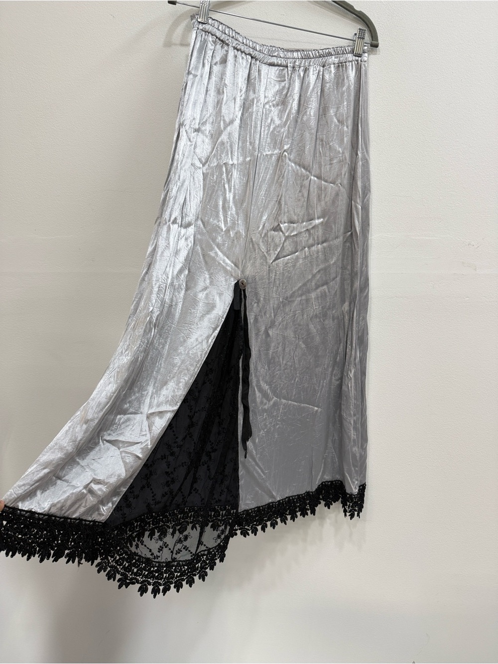 Heart’s Desire Gothic Silver Lace-Trim Slip Skirt Lagenlook cottage core